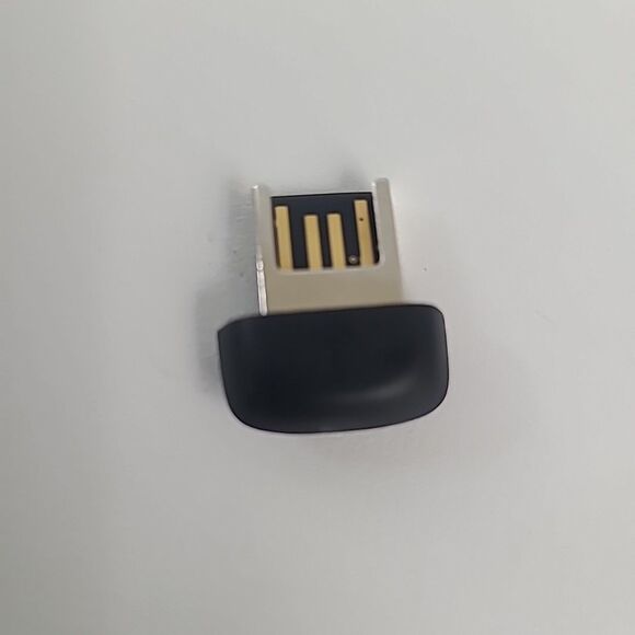 Fitbit Zip Wireless Activity Tracker Black FB301 WORK TESTED New Battery - Picture 7 of 11